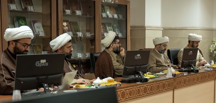 دومین نشست از سلسله نشست‌های «نقش اجتماعی زنان»