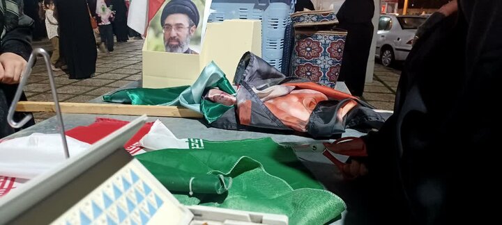 تصاویر/فعالیت طلاب مدرسه علمیه کوثر زرندیه در موکب جنگ رمضان