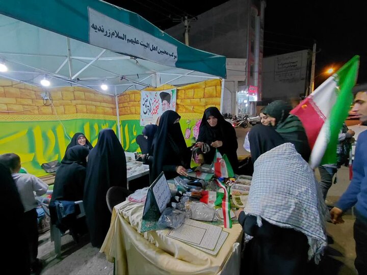 تصاویر/فعالیت طلاب مدرسه علمیه کوثر زرندیه در موکب جنگ رمضان