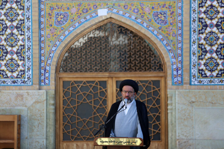 آیین خطبه‌خوانی اصحاب رسانه و کارکنان سپاه قم به مناسبت دهه کرامت