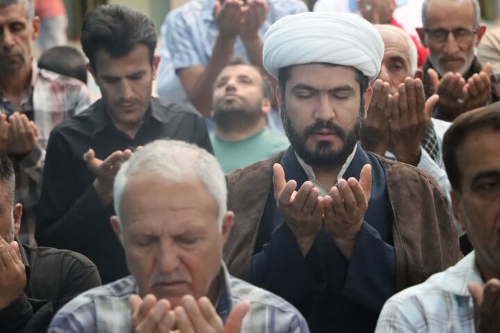 تصاویر/ اقامه نمازجمعه شهر قلعه گنج