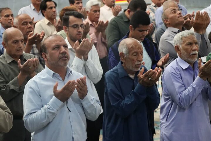 تصاویر/ اقامه نمازجمعه شهر قلعه گنج