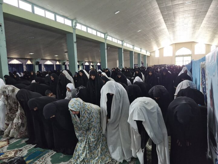 تصاویر/ اقامه نمازجمعه شهر عنبرآباد