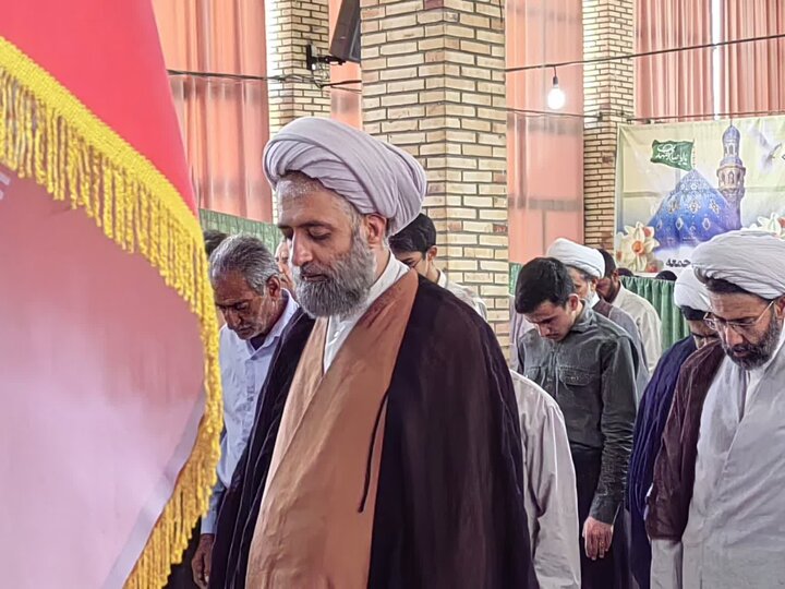تصاویر/ اقامه نمازجمعه شهر شهداد
