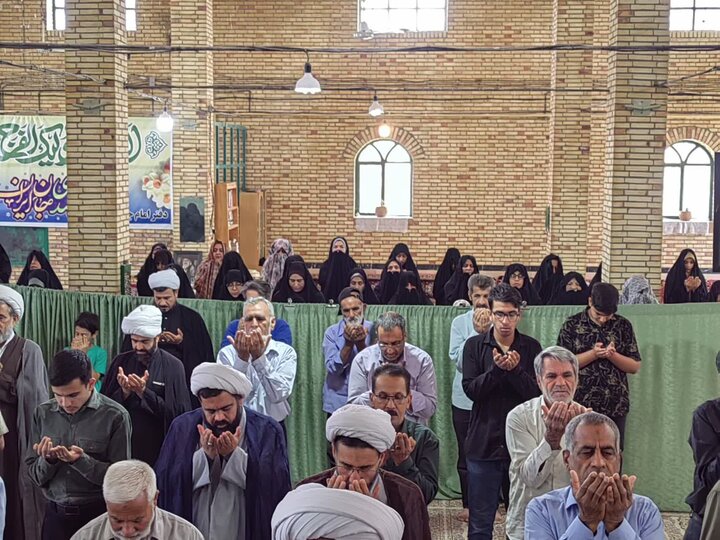 تصاویر/ اقامه نمازجمعه شهر شهداد