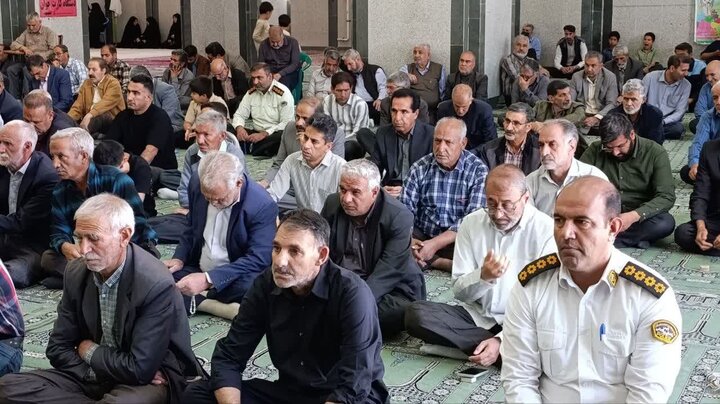 تصاویر/ اقامه نمازجمعه شهر بردسیر