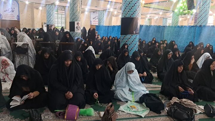تصاویر/ اقامه نمازجمعه شهر انار
