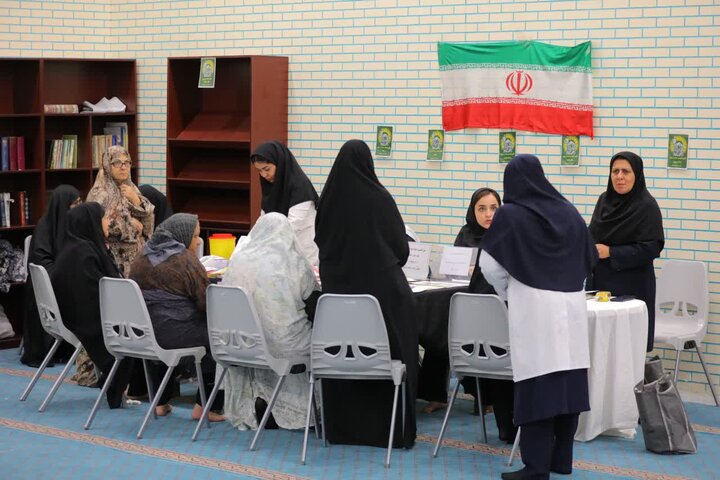 تصاویر/ نماز عبادی سیاسی جمعه در ساوجبلاغ