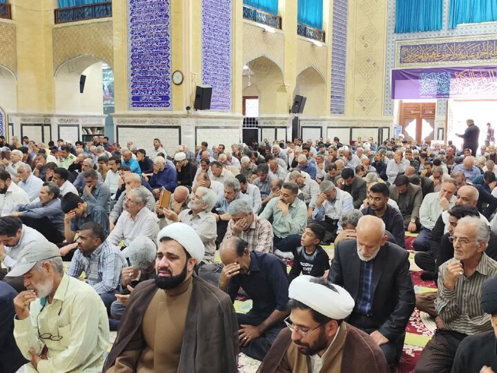 تصاویر/ اقامه نمازجمعه شهر بم