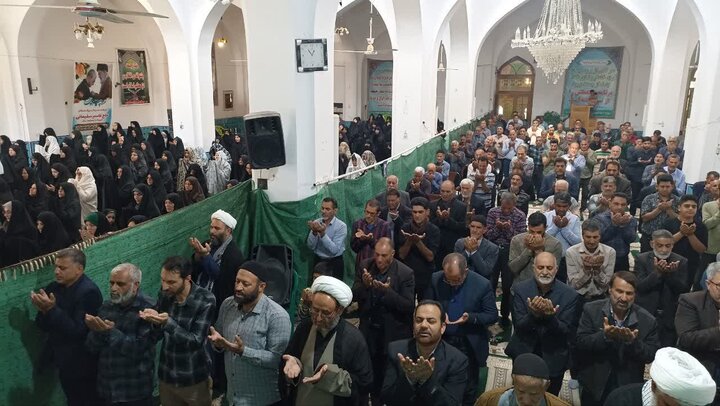 تصاویر/ نماز عبادی سیاسی جمعه بخش کویرات