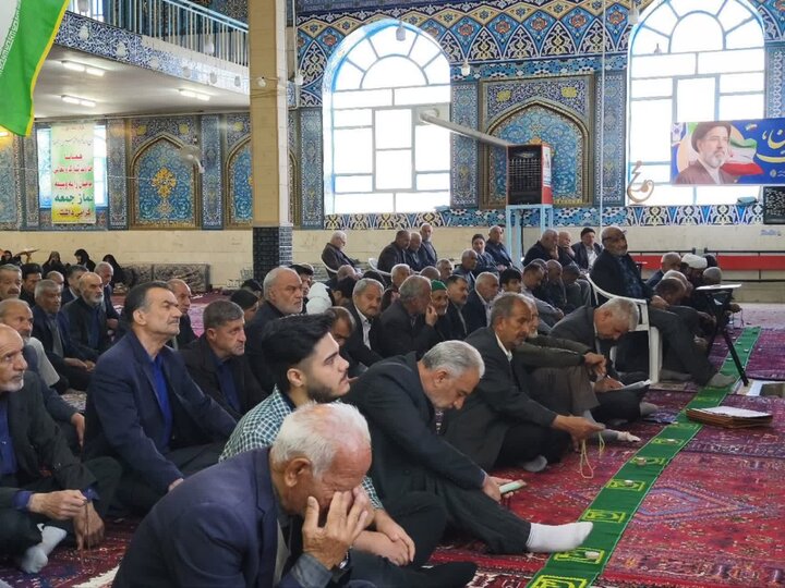 تصاویر/ نماز عبادی سیاسی جمعه جوشقان قالی