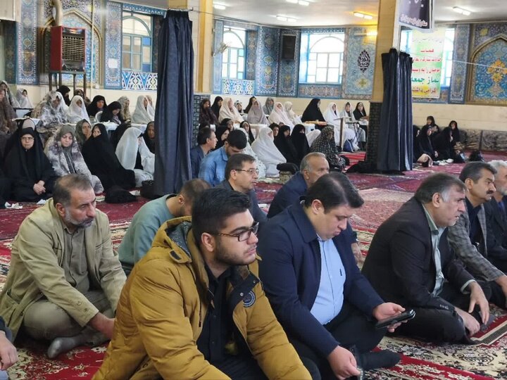 تصاویر/ نماز عبادی سیاسی جمعه جوشقان قالی
