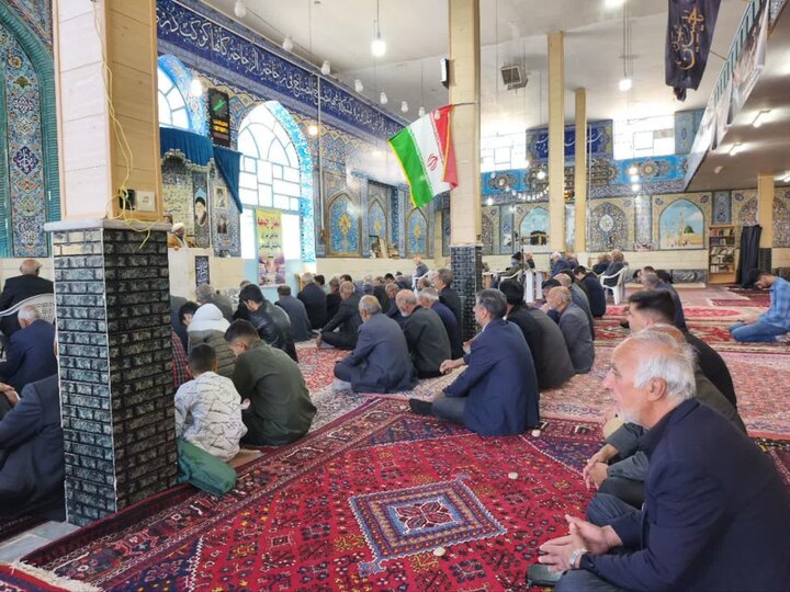تصاویر/ نماز عبادی سیاسی جمعه جوشقان قالی