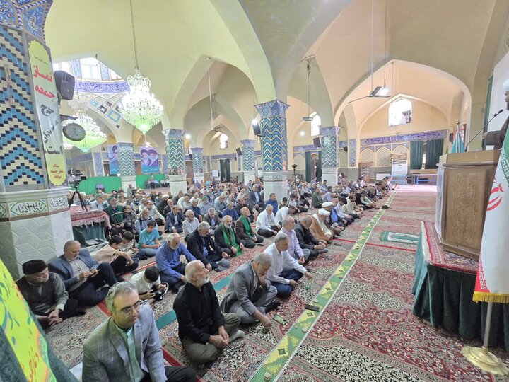 تصاویر/ نماز جمعه امروز شهرستان بهاباد