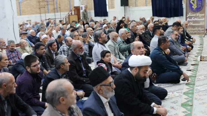 تصاویر/ نماز عبادی سیاسی جمعه در باقرشهر و کهریزک