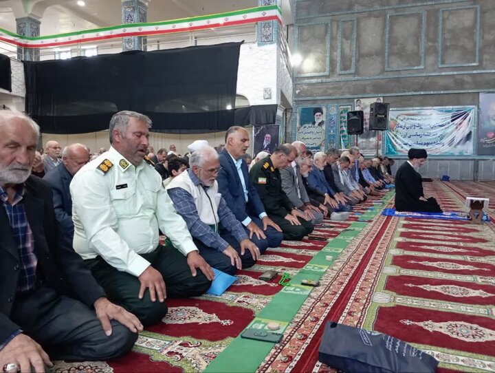 تصاویر/ اقامه نماز جمعه جویبار