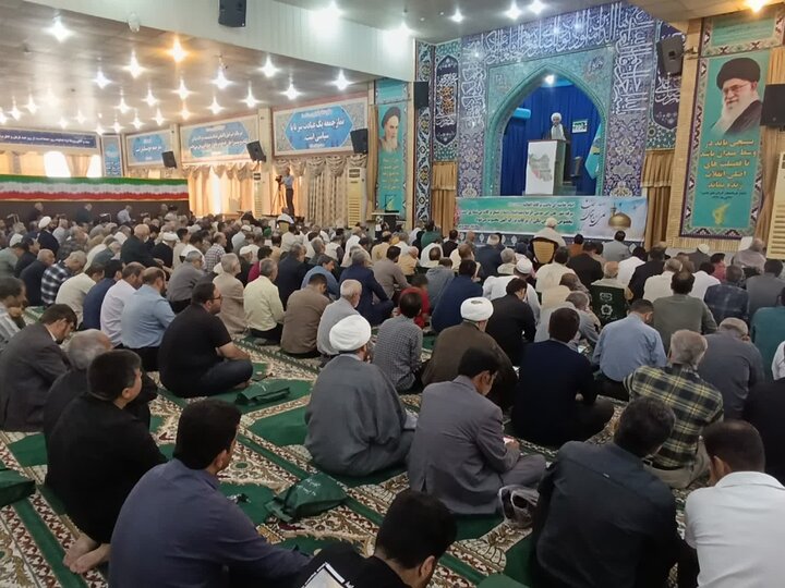 تصاویر/ آیین عبادی سیاسی نمازجمعه بوشهر