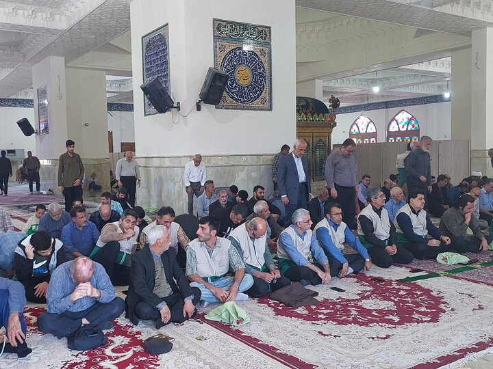 تصاویر/ برگزاری نماز جمعه شهر امامزاده عبدالله (ع) آمل