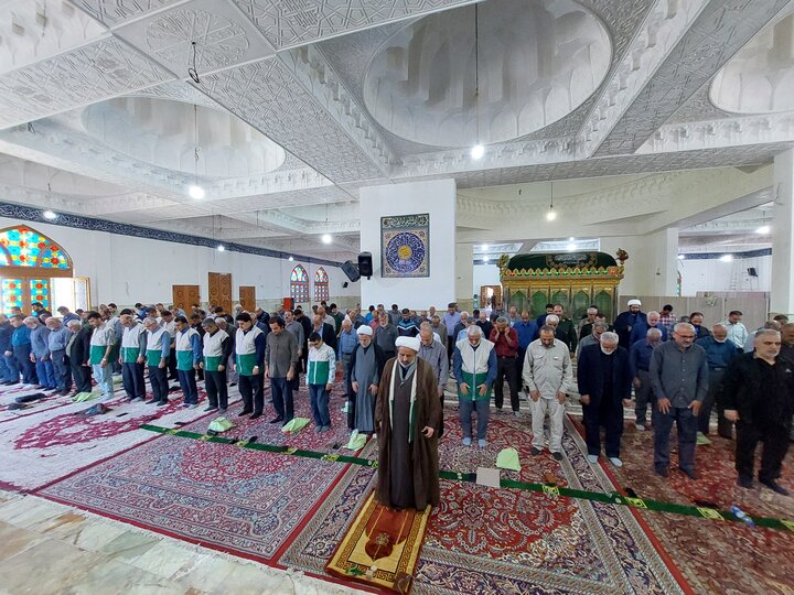 تصاویر/ برگزاری نماز جمعه شهر امامزاده عبدالله (ع) آمل