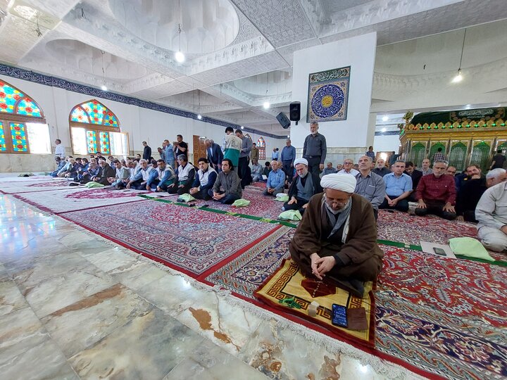 تصاویر/ برگزاری نماز جمعه شهر امامزاده عبدالله (ع) آمل