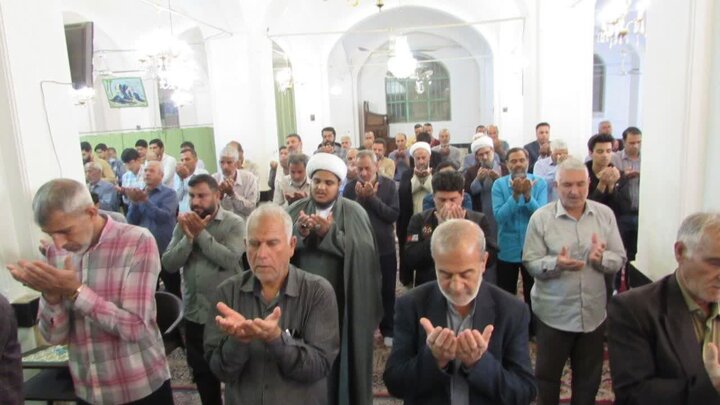 تصاویر/ اقامه نمازجمعه شهر کاظم آباد