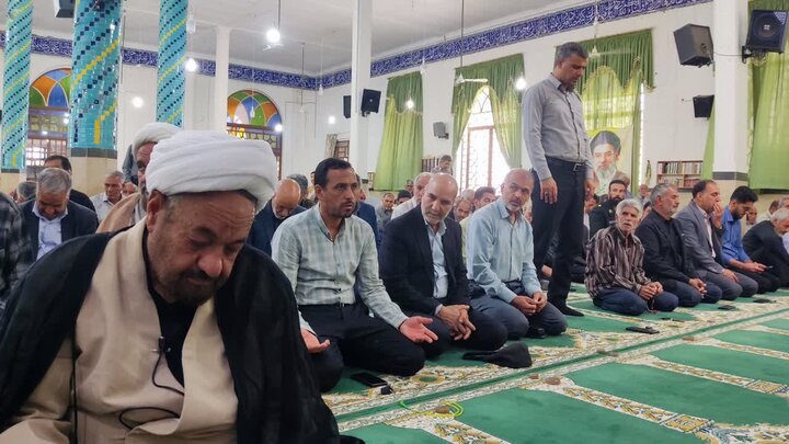تصاویر/ اقامه نمازجمعه شهر بهرمان