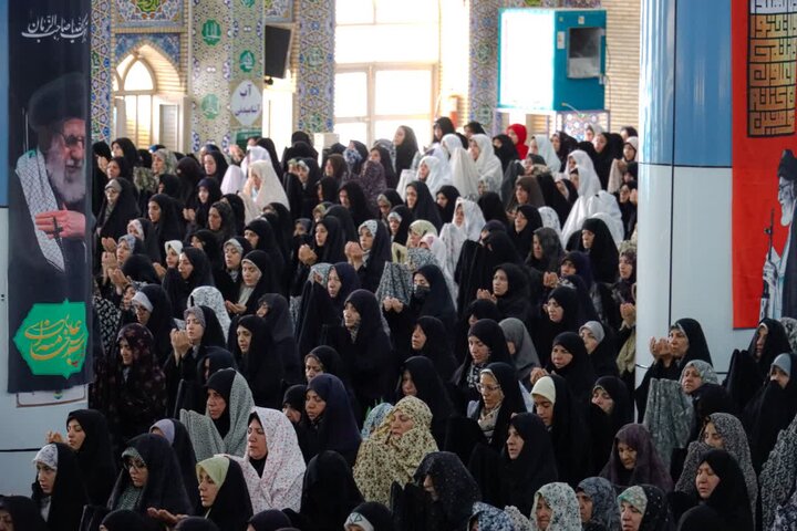 تصاویر/ اقامه نمازجمعه شهر کرمان