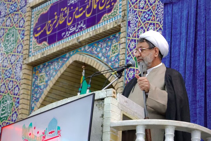 تصاویر/ اقامه نمازجمعه شهر کرمان