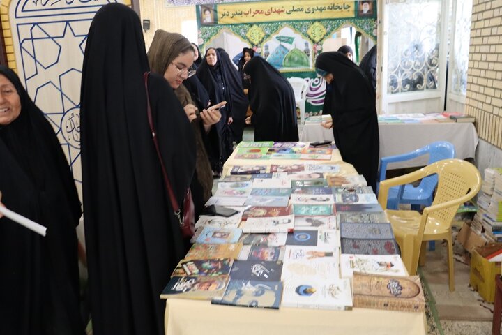 نمازجمعه بندر دیّر به روایت تصویر