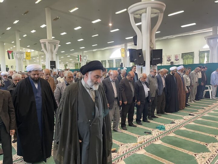 تصاویر/ برگزاری نماز جمعه شهرستان نوشهر