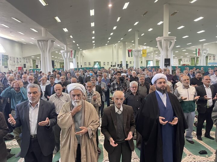 تصاویر/ برگزاری نماز جمعه شهرستان نوشهر