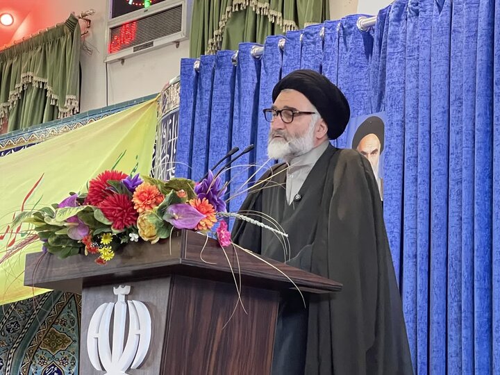 تصاویر/ برگزاری نماز جمعه شهرستان نوشهر