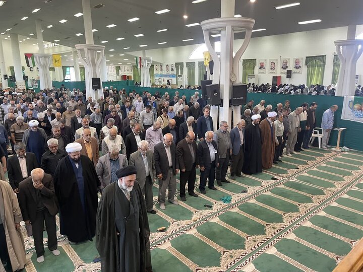 تصاویر/ برگزاری نماز جمعه شهرستان نوشهر