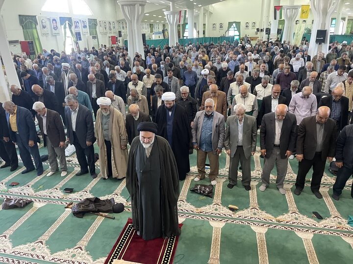 تصاویر/ برگزاری نماز جمعه شهرستان نوشهر