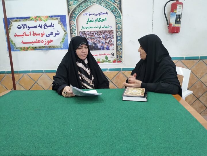 تصاویر/ انجام خدمات عمومی به شرکت کنندگان در نماز جمعه نوشهر