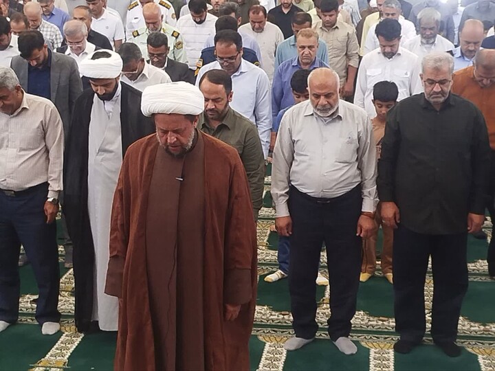 نماز جمعه عسلویه به روایت تصویر