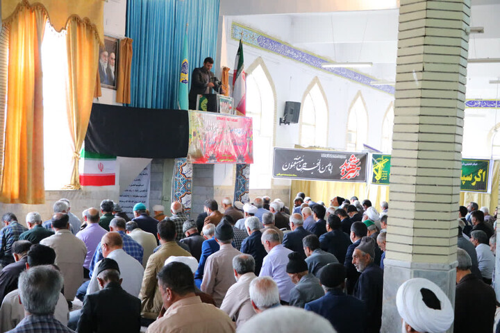 تصاویر| مراسم عبادی سیاسی نماز جمعه قاین