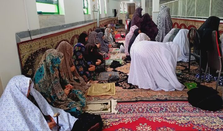 تصاویر/ اقامه نماز جمعه ترکمنچای