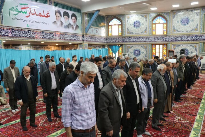 تصاویر/ اقامه نماز جمعه جلفا