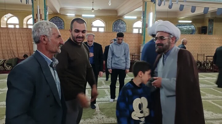 تصاویر/ اقامه نماز جمعه هیدج