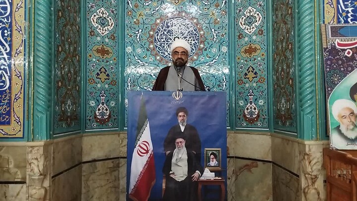 تصاویر/ اقامه نماز جمعه هیدج