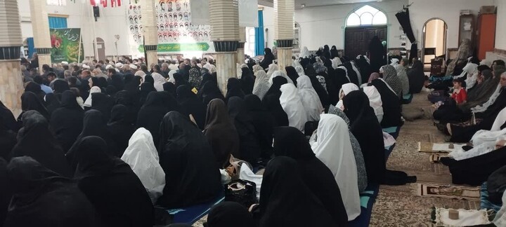 تصاویر/ اقامه نماز جمعه لیلان