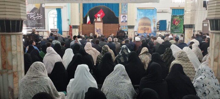 تصاویر/ اقامه نماز جمعه لیلان