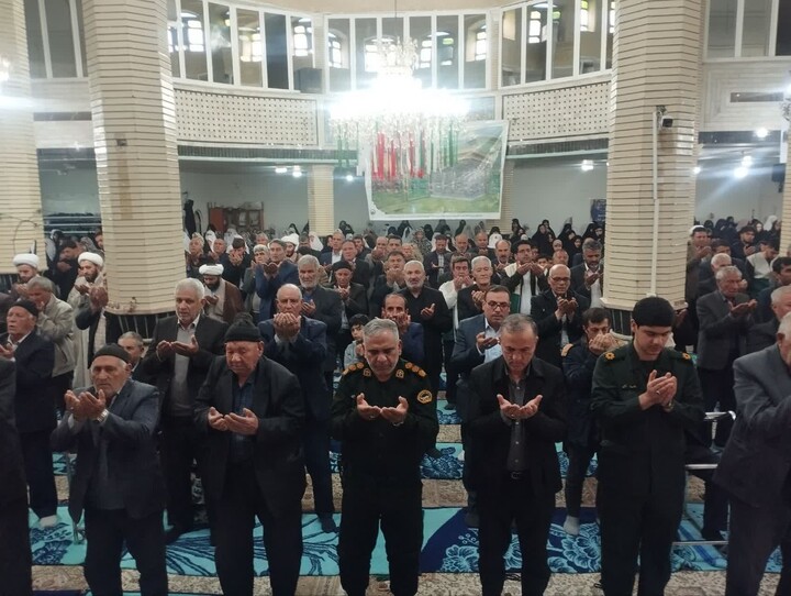 تصاویر/ اقامه نماز جمعه لیلان