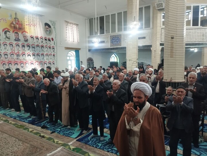 تصاویر/ اقامه نماز جمعه لیلان
