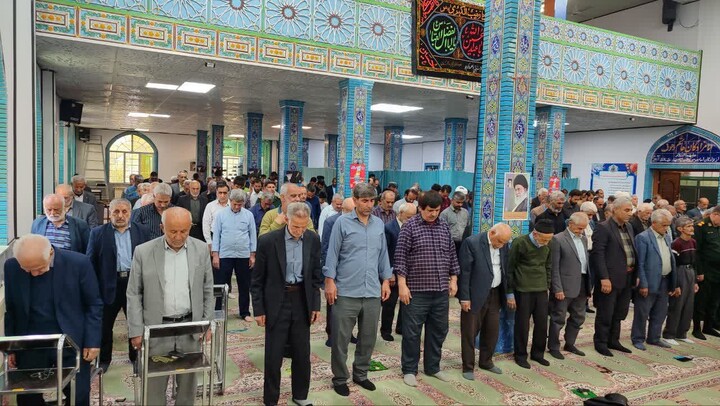 تصاویر/ اقامه نماز جمعه طارم