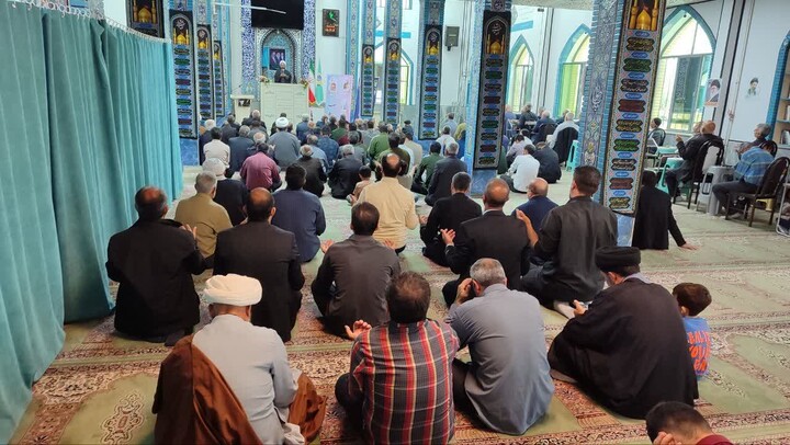 تصاویر/ اقامه نماز جمعه طارم