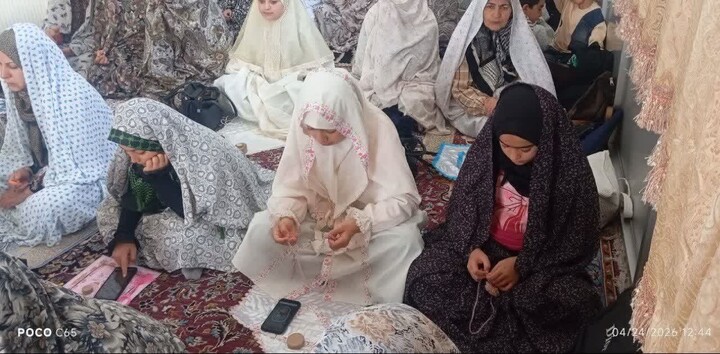 تصاویر/ اقامه نماز جمعه سلطانیه
