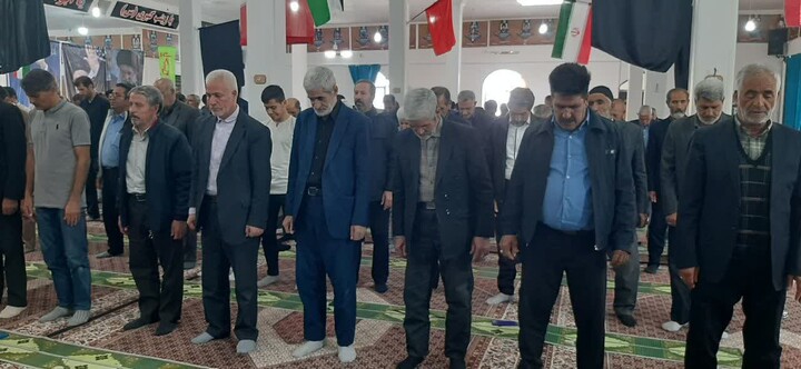 تصاویر/ اقامه نماز جمعه دندی