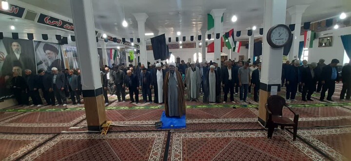 تصاویر/ اقامه نماز جمعه دندی